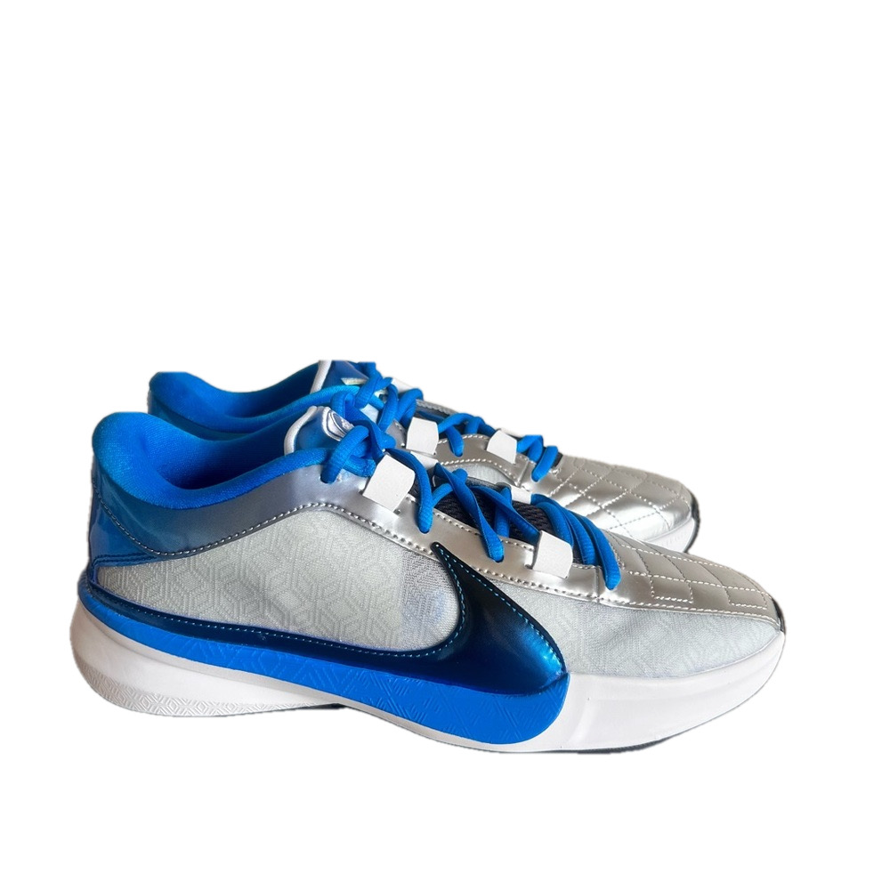 Nike NEW Men’s Giannis Zoom Freak 5 Basketball Shoe Size 8 #071